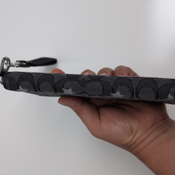 Coach CP414 Dempsey Large Phone Wallet In Signature Jacquard With Star Embroider - Picture 8 of 16